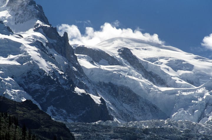 Noile măsurători ale altitudinii vârfului Mont Blanc