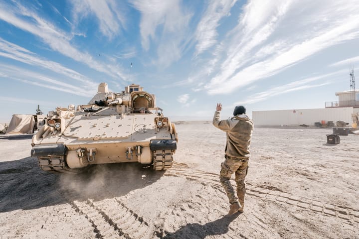 Pentagonul implementează măsuri de reziliență pentru bazele militare