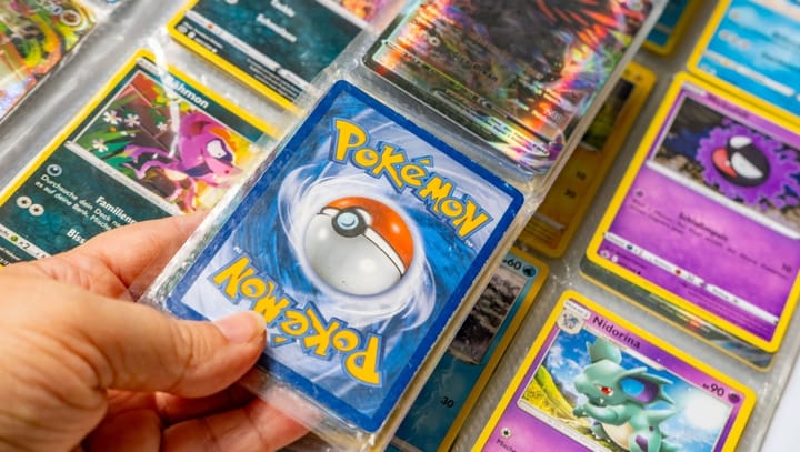 Licitație pentru o colecție de cartonașe Pokémon din Marea Britanie