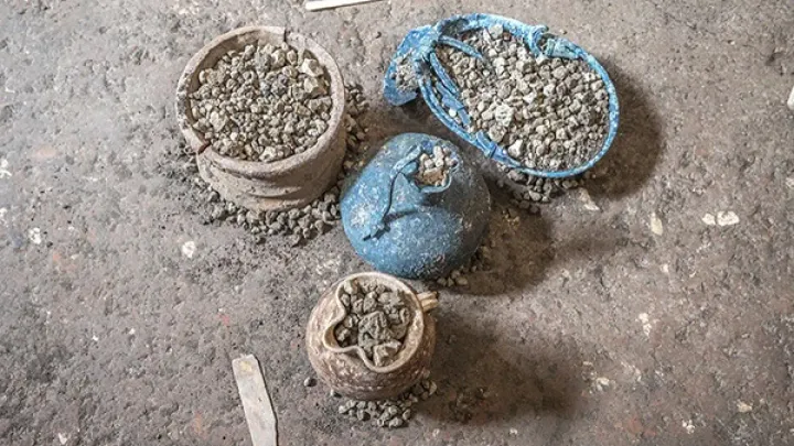 Descoperiri arheologice și materiale vechi în Italia și Danemarca