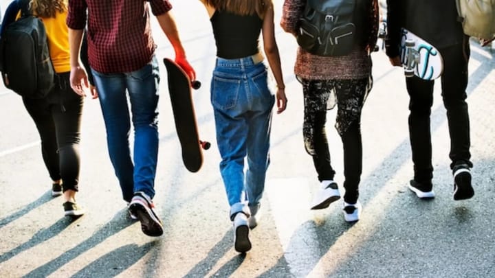 Tendințe actuale privind dependențele în rândul adolescenților