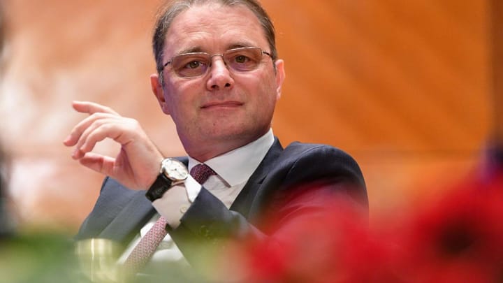 Poziția USR față de desemnarea lui Luca Niculescu