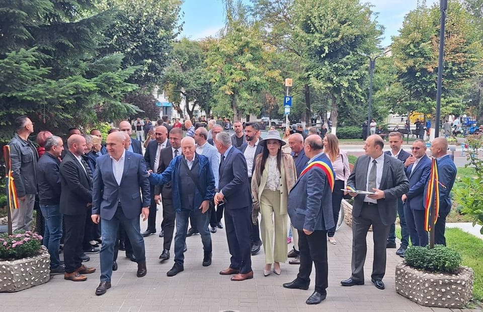Vizita fostului premier Ilie Bolojan la Drăgășani