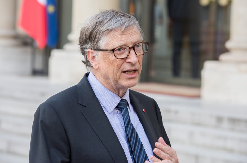Bill Gates și riscurile asociate inteligenței artificiale