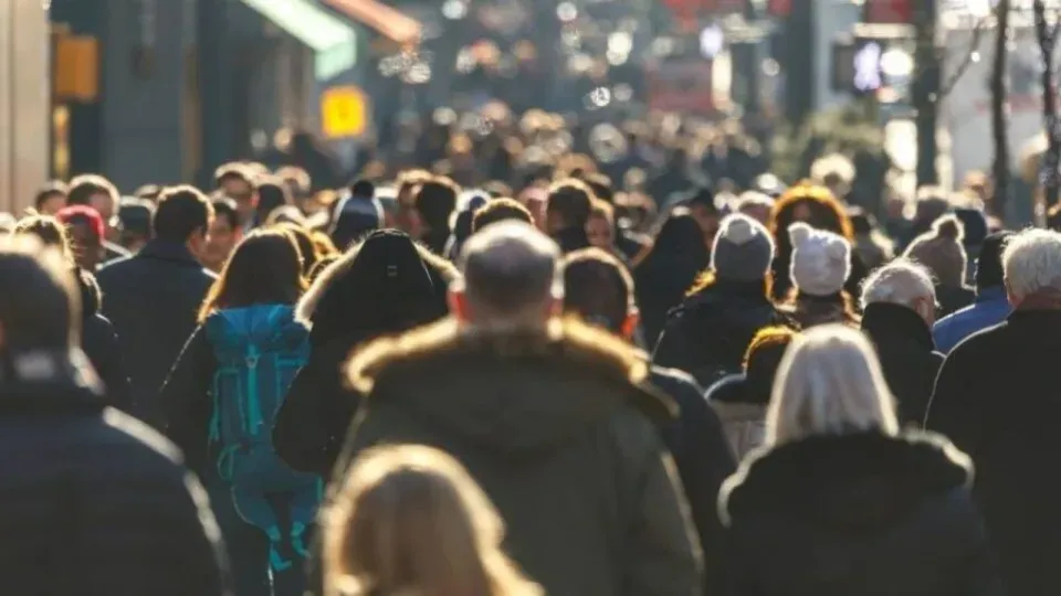 Scăderea Indicatorului de Încredere Macroeconomică în România în luna august