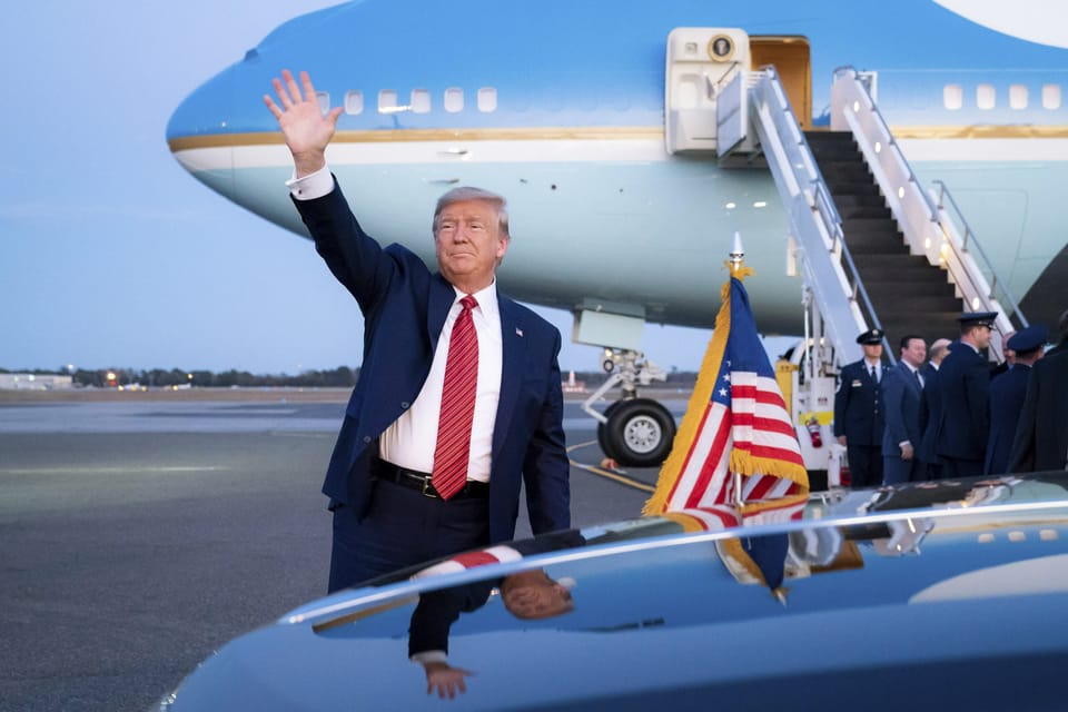 Schimbarea sursei de finanțare pentru reclamele prezidentului Trump