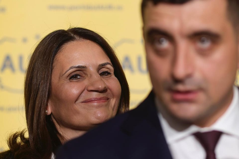 Dispută între George Simion și Anca Alexandrescu la Realitatea TV