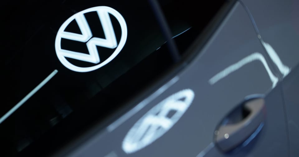 Volkswagen recheamă în service vehicule electrice