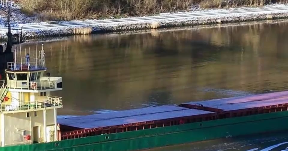 Atacuri cu drone asupra unor nave în Marea Neagră