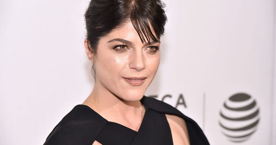 Incident la bordul unui avion cu Selma Blair