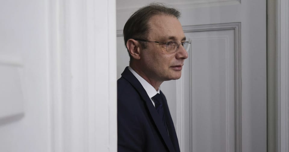 Analiza presei ruse privind învestirea noului guvern