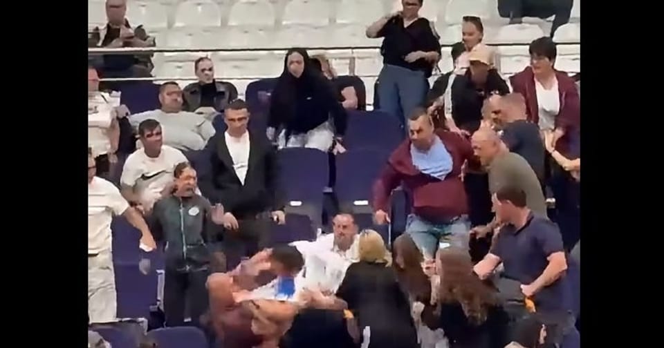 Incidente violente în tribune la un meci de handbal