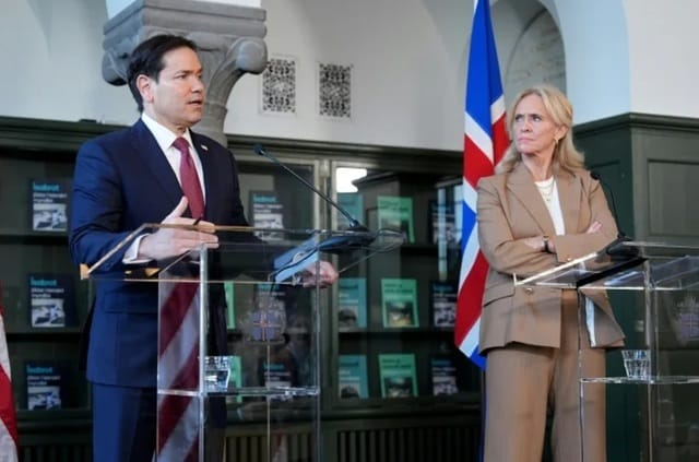 Vizita secretarului de Stat american în Islanda