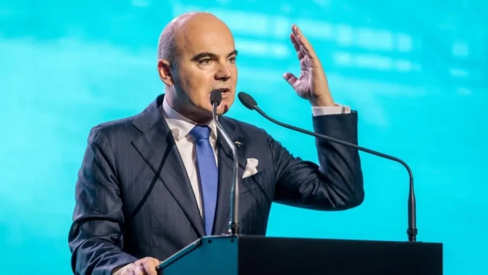 Tensiuni în PNL privind conducerea partidului
