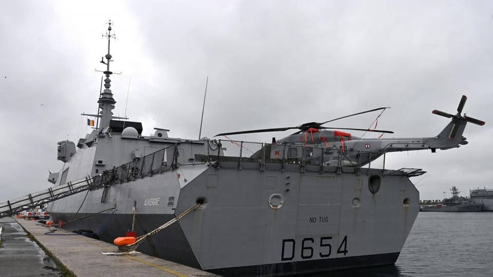 Percheziții DNA în cadrul unei anchete internaționale privind nave NATO