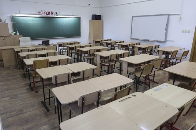 Alocări guvernamentale pentru modernizarea grupurilor sanitare în școli