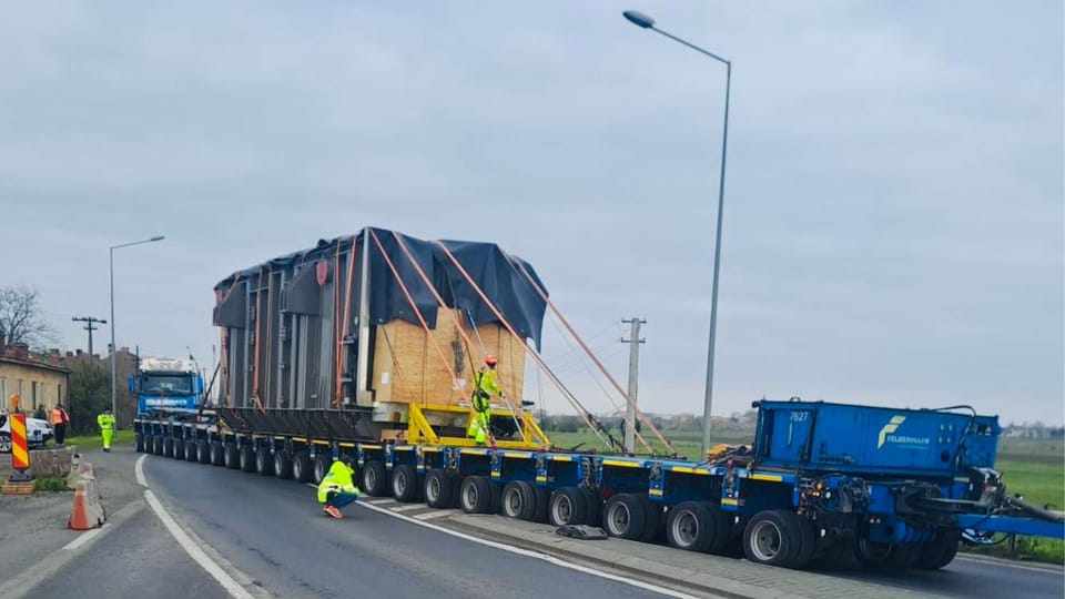Transporturi agabaritice pe drumurile naționale și autostrăzi