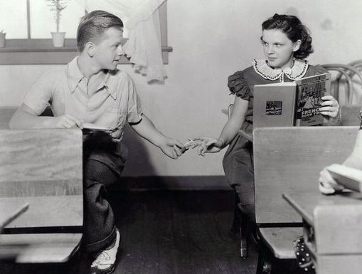 Mickey Rooney si Judy Garland
