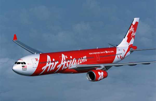 Cutiile negre ale avionului Air Asia prabusit in Indonezia, gasite de scafandri
