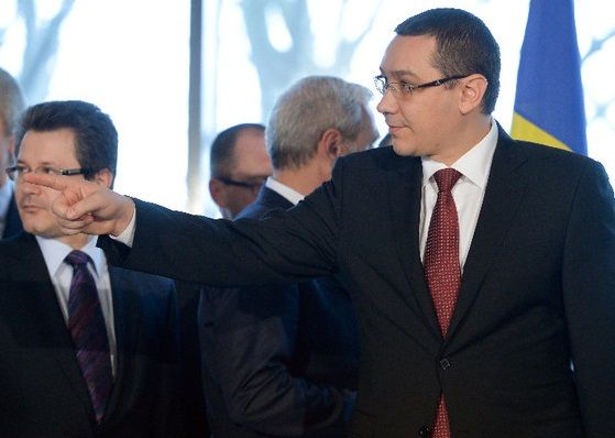 Ponta, dupa demisia lui George Maior: Nu e bine ca SRI sa revina sub control politic!