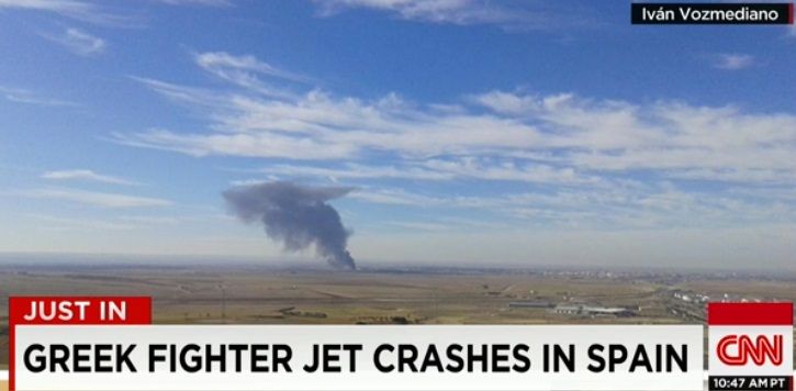 Accident aviatic in Spania. Un avion grecesc de vanatoare F-16 s-a prabusit la decolare, 10 morti si 13 raniti. VIDEO