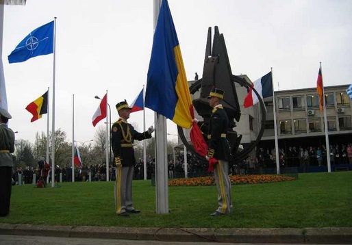MASURI ISTORICE: NATO va infiinta in Romania doua centre de comanda si control
