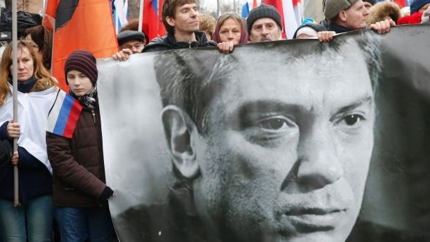 RUSIA: Doi noi suspecti, arestati in dosarul asasinarii lui Boris Nemtov