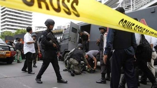 ATENTATE TERORISTE, JAKARTA, INDONEZIA, SUSPECTI RETINUTI, POLIITIA INDONEZIANA