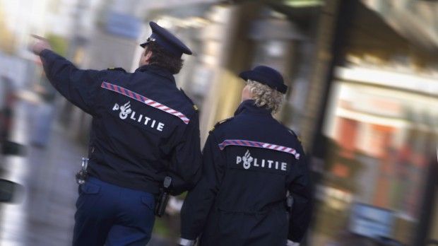 olanda, arestare, suspect terorism, atenta franta, politia olandeza
