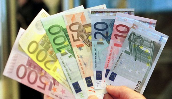 curs valutar, bnr, cotatii bancare, joi 7 decembrie 2017, euro