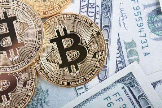 crypto monede, pret, bitcoin, revenire, analisti, pret bitcoin