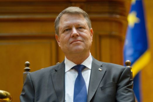 klaus iohannis, miting psd, abordare caraghioasa, populism