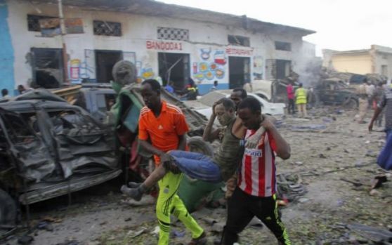 somalia, mogadishu, trei morti, explozie, 14 raniti