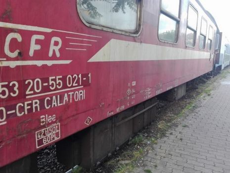trenuri deraiate, razvan cuc, avertisment, director CFR Calatori, ministrul transporturilor, avertisment, leon barbulescu