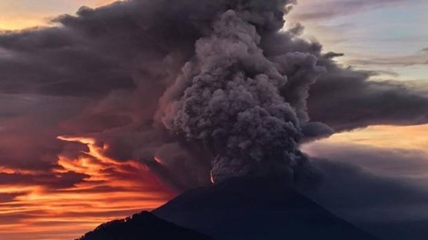 indonezia, vulcan, agung, eruptie, video, bali