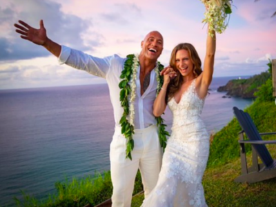 dwayne-johnson-s-a-casatorit-in-secret-duminica-in-hawaii