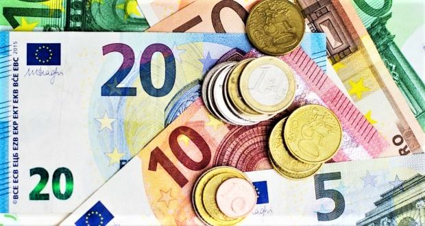 curs valutar, cotatii bancare, bnr, euro, dolar, franc elvetian, marti 8 octombrie 2019
