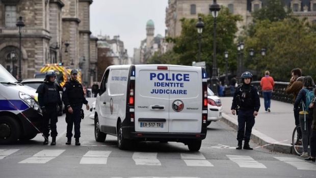 politie, paris, franta, politisti ucisi, atacator ucis